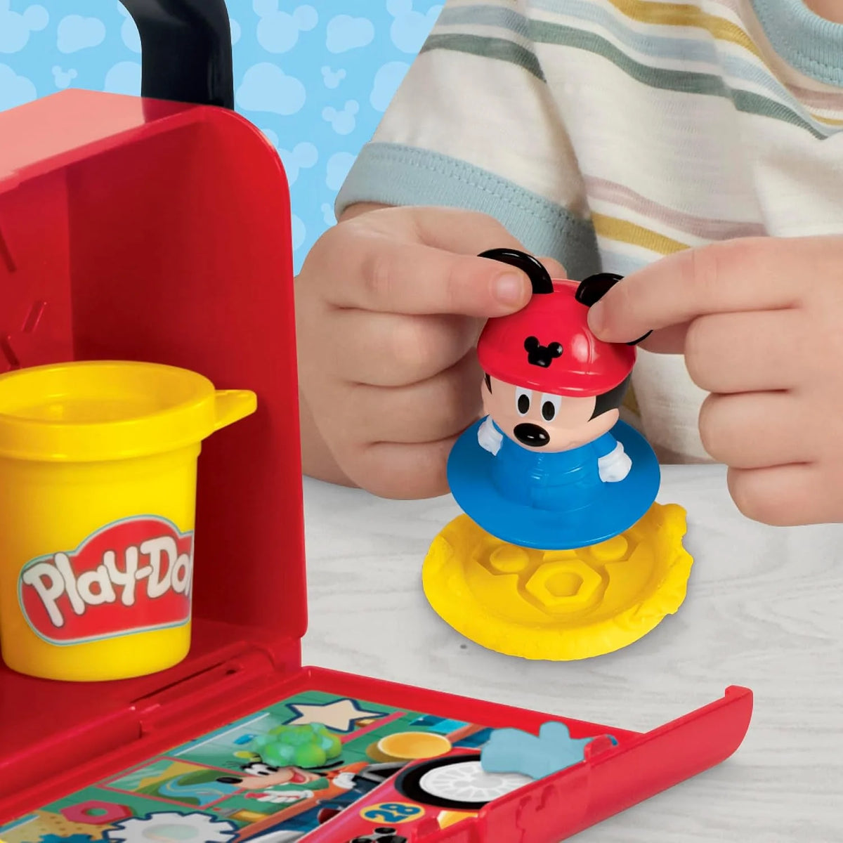 Play-Doh Disney Junior Mickey Mouse Clubhouse, On-the-Go Garage Mickey Mouse Playset, Arts & Crafts Preschool Toys for Kids 2+